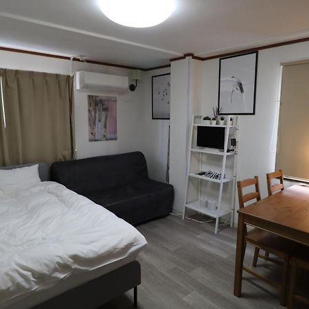 Holiday Anytel Shinjuku Tokyo prefektur Exteriör bild