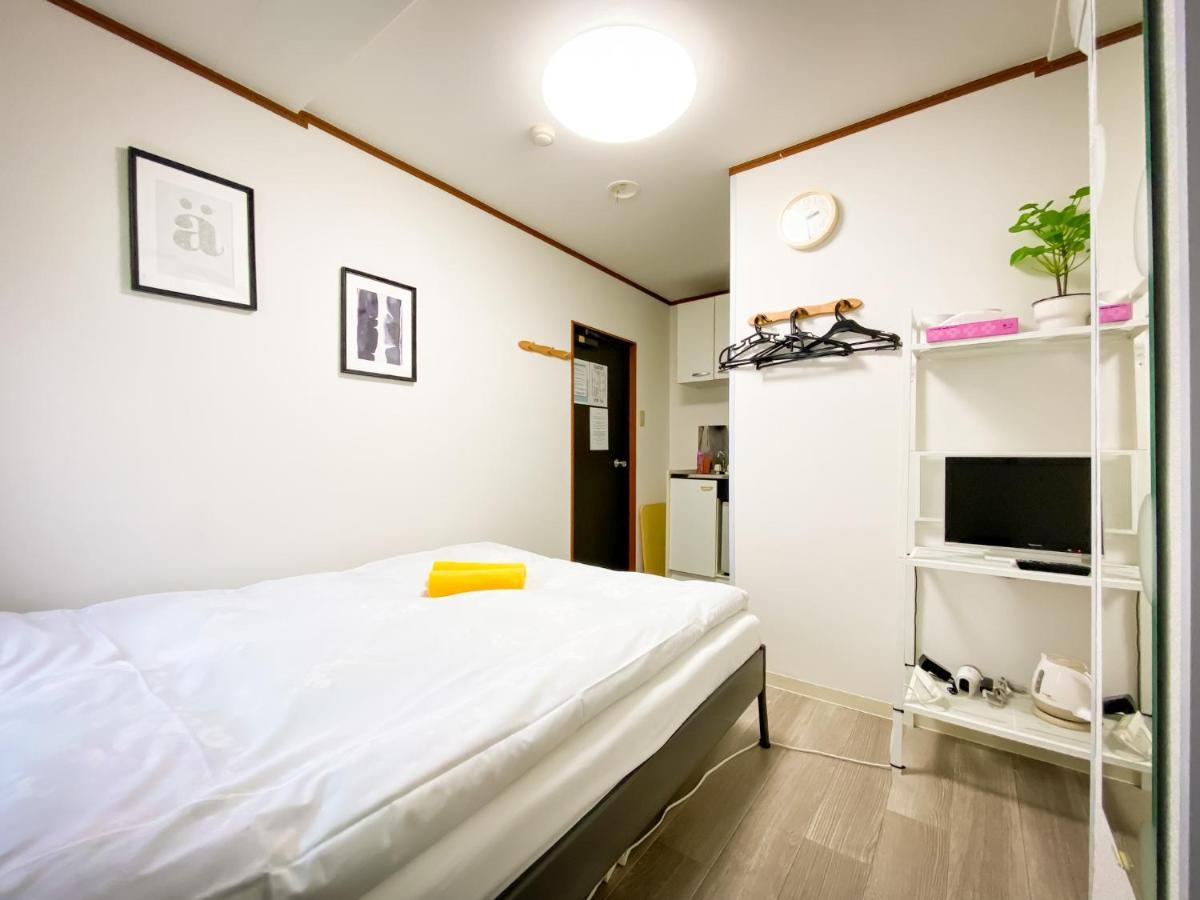 Holiday Anytel Shinjuku Tokyo prefektur Exteriör bild